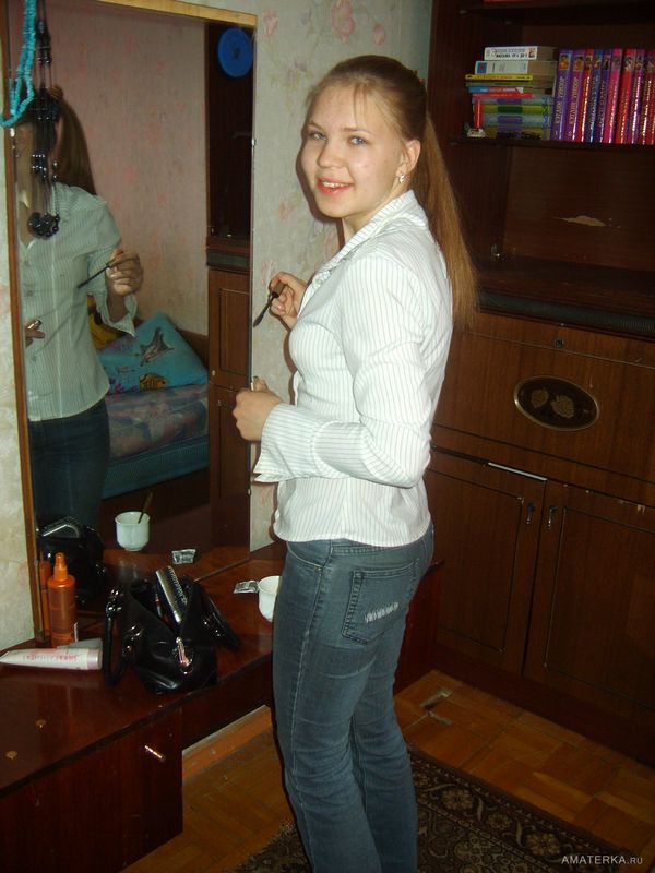 Нагая Женя из Челябинска